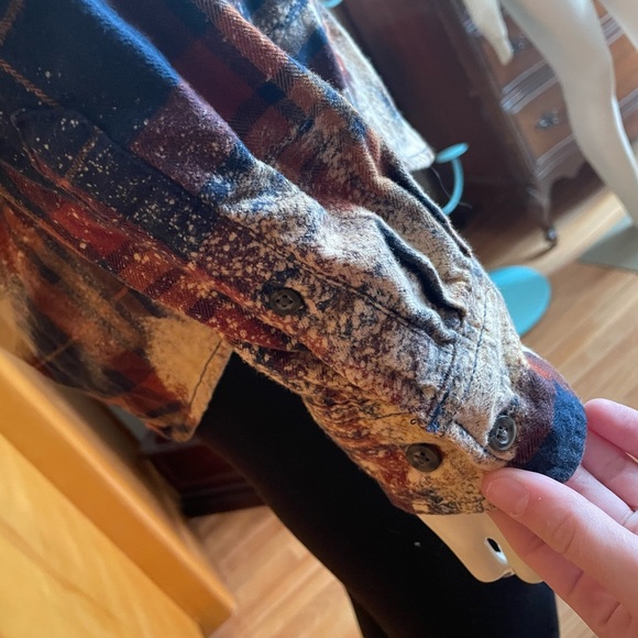 George Hocus Pocus Halloween Button Down Shirt Size Small - Picture 4 of 9